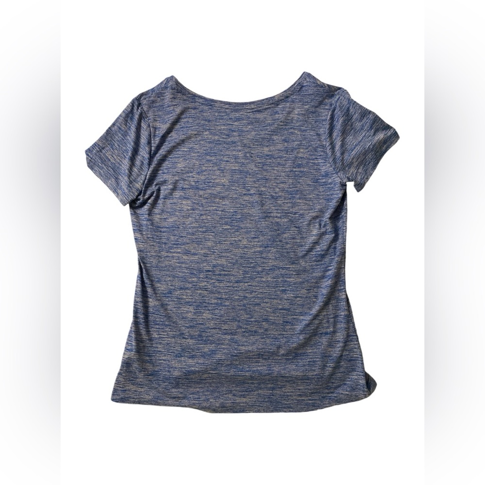Amazon Essentials V-Neck Top - Picture 2 of 3